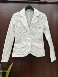 H&amp;M Blazer - Stylish &amp; Chic