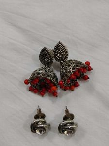 Set Of 2 Studs