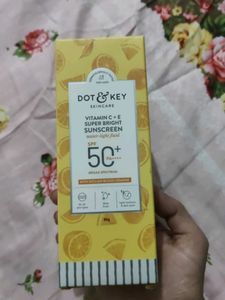 Dot & Key Sunscreen SPF 50