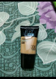 Maybelline New York Liquid Foundation, Matte &amp; Por