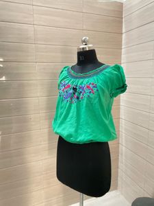 H&amp;M Beautiful Embroidered Green Top