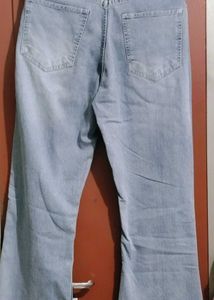 Stylish Light Blue Boot Cut Jeans – Great Fit &amp; Tr