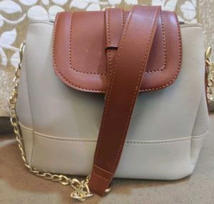 Classy Sling Bags 🥰