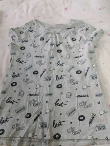 Grey Graphic Print Top