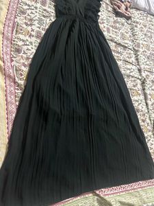 Elegant Black Maxi Dress