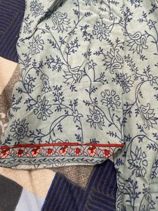 A Beautifull Rangriti Cotton Kurta