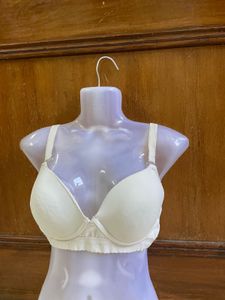 H&amp;M Pushup White Bra