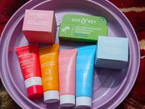 (Pack of 7) Dot &amp; Key Skincare Set