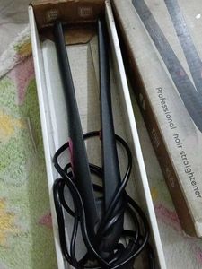 Kemei Hair Straightener