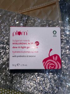 Plum Hyloronic Acid Mosturizer