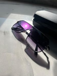 Stylish Aviator Sunglasses