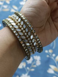 6 Metallic Mirror &amp; Pearl Bangle Set 2 Pair