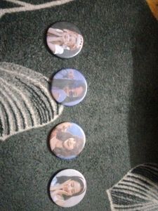 black Pink Badges 💗🖤