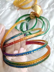 चूड़ियाँ - Set of Multicolour🌈