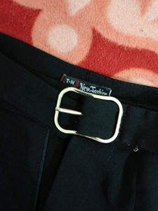 Women Black Formal Straight Fit Narrow Pants