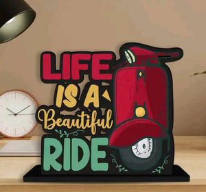 Table Decor Office Desk Showpiece