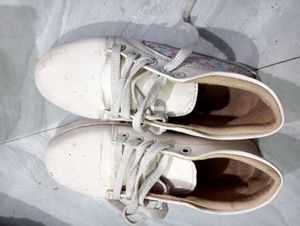 Sneaker Shoes