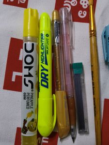 Stationery Set 4 Pencils 2 Blue Ball Pen 3 Black Ball Pen 1 Black Gel Pen  Golden Glitter Pen Lead Pencil With Lead , Crayon Highlighter , Paint Brush