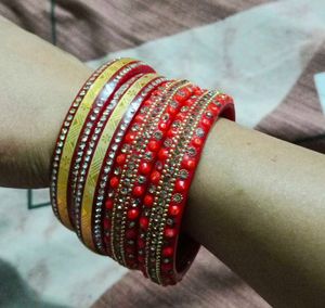 Red &amp; Gold Bangle Set Size - 2/6