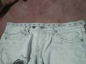 Frayed Hem Denim Shorts