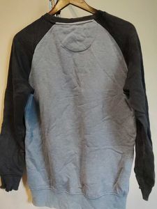 Stylish VF Sweatshirt