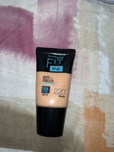 Maybelline Fit Me Foundation