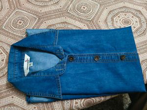 New Denim Sleeveless Shirt for women in xl size