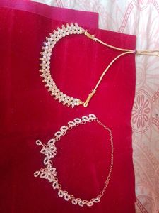 Elegant Necklace Set