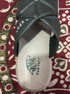 Stylish Ladies Slipper For Daily wear