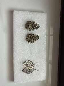 LIGHWEIGHT EARRINGS