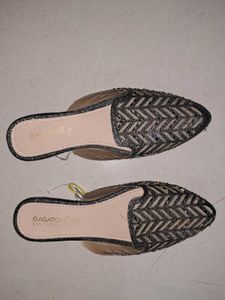 Elegant Gagatose Mules