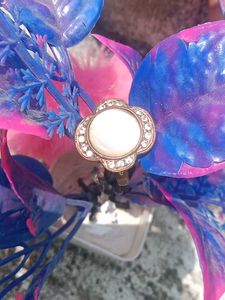 Rhinestone Flower Ring