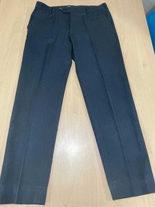 Almost New Peter England Men Trousers