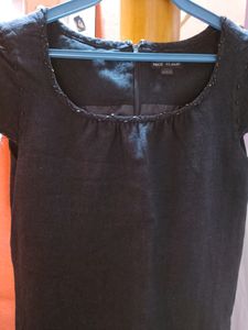 black dress