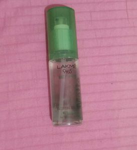 Toner, Serum, Aloevera Gel and Beauty Blender