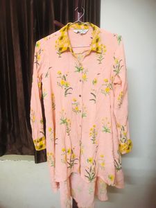 Front Up Back Down Collar Top