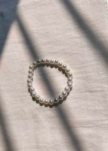 Brand New Pearl Bracelet