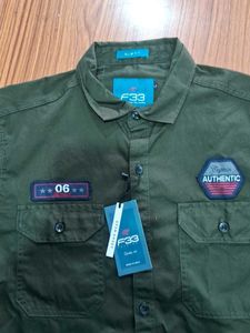 F33 Men&#39;s Casual Shirt