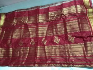 Silk saree without blouse
