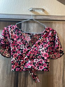 H&amp;M Floral pink colour crop top with back design