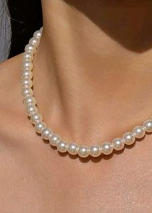 Classic Pearl Necklace