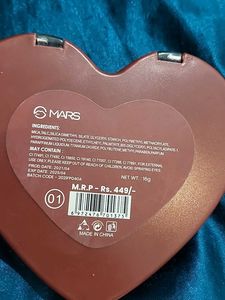 Essence HEARTS Baked Eyeshadow Palette