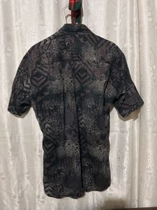 📽️Vintage Patterned Shirt🎥