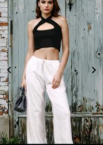 Chic Black Halter crop Top
