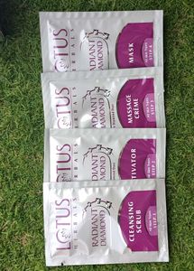 Lotus Herbals Radiant Diamond Facial Kit