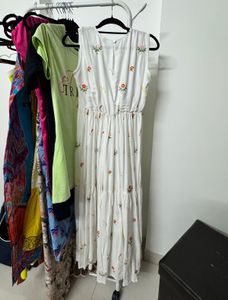 White Floral Embroidered Sleeveless Dress