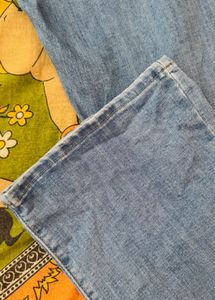 Very Good Condition Boot Cut Jeans For Ladies