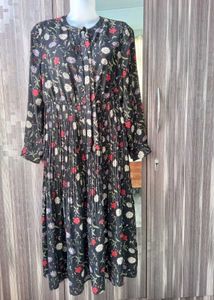 Floral Print Pleated Midi Dress