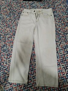 Beige Straightfit Denim
