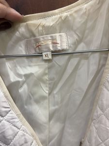 sleeveless jacket for women